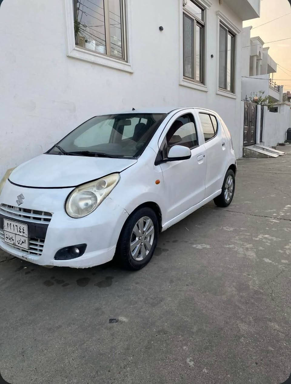 سازوکی یابانی مۆدیل ٢٠١١ ئەولیات بەشەرت رەقەم سلێمانی  گیرو مەکینە یارس  بەنزین زۆر زۆر کەم دەخوا نرخی ٣٩ گەڵاو کەمیک محامەلە جوابی نامە نادەمەوە تەلەفۆن بۆ خاوەنی بکە *********** رانية, السليمانية
