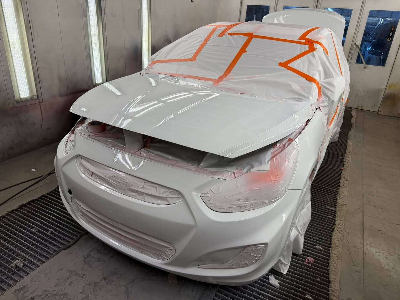 سيارتك حديثة وتخاف عليها؟🚘
سمكره + صبغ + تعديل بارد 
 جميع أنواع السيارات 
بلفرن الحراري ألايطالي
والشغل 💯 / 💯
 العنوان >>  كركوك سادين الفيلق قرب باب سريه ثاني 

رقم الهاتف ☎️ واتساب  

***********

