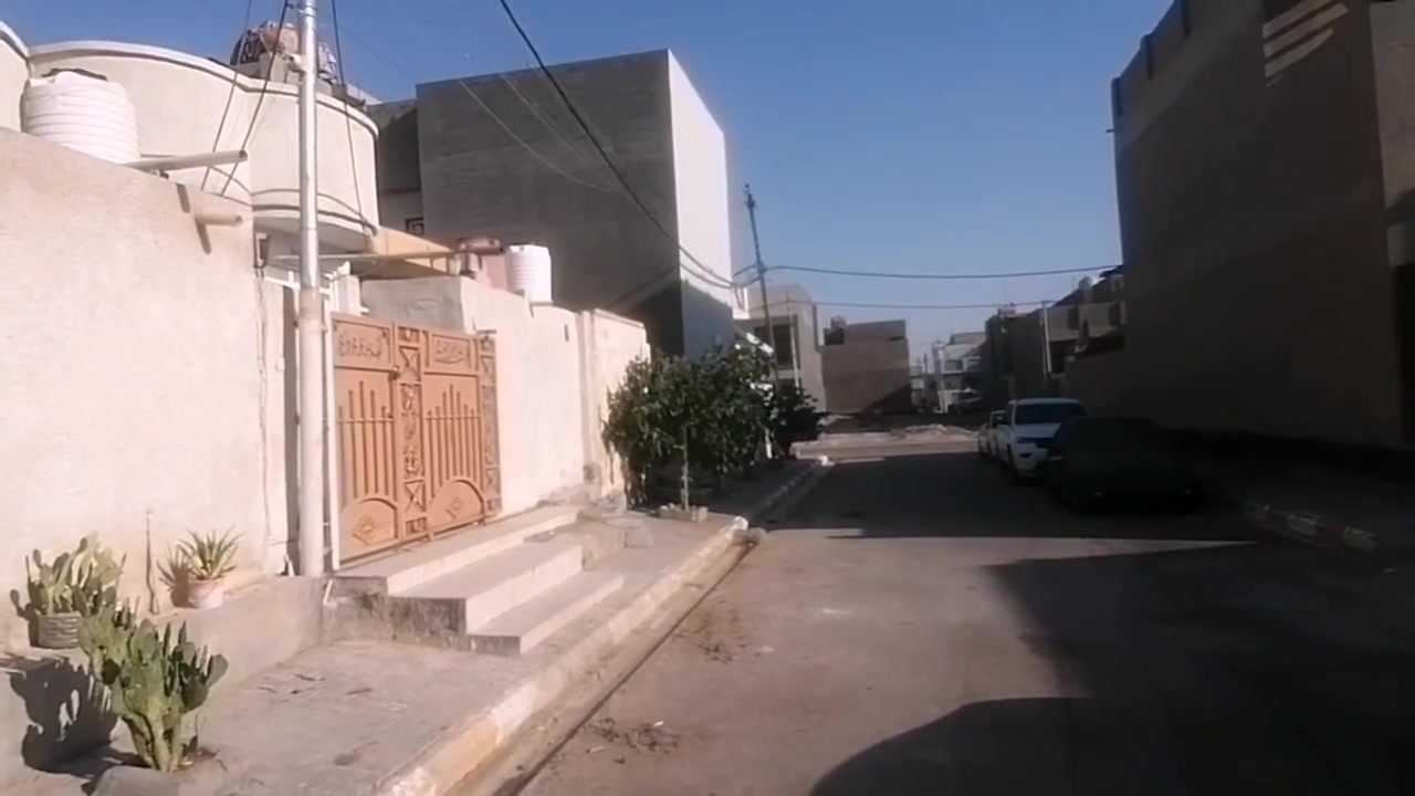 ***********
125. متر
