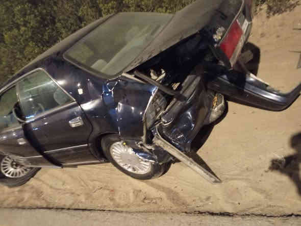 سلام عليكم بطه راس الثور افلات سياره بسمي سابقن السياره كفاله عامه وهسه سويت بيهه حادث مكان السياره حالين بل حجز وباجر تطلع انشالله سعر السياره ٦٠ اوبيهه مجال الشراي ابخدمته وكلشي واضح كدامك هاتف ***********
