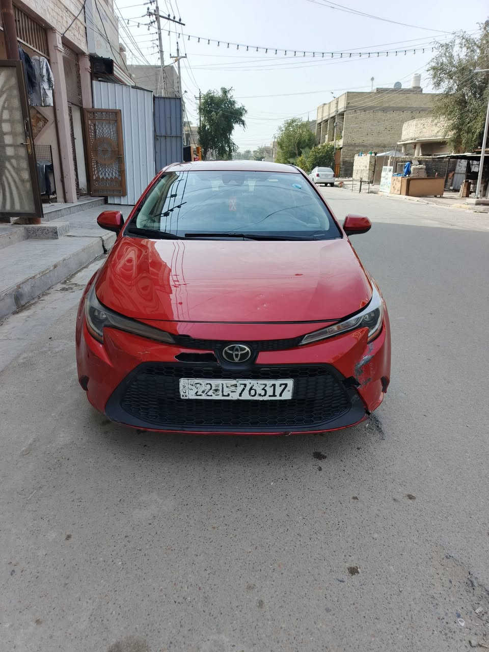 السلام عليكم للبيع كورلا 2021 امريكي LE مكينة 1800 بانزين فقط
مكينة مكفولة وضع شركة ماممدود عليها صبانة 1800 مرغوبة
كير مكفول وضع شركة ماممدود علية صبانة
حجر بيئة بلادي
تبريد ثلج ❄🧊 + تدفئة 🔥 ابيانو 
ماشية 114 mi
بجم كبس+ لغود + شواصي + حوض + تكم مكفولات + ارباك مكفول فقط بردة وراجع سستم 
صدرها وضع شركة جديد 
موصفات
1 رادار امامي + توقف ذاتي عند الاقتراب
2 شاشة اعطال
3 شاشة مسجل + كامرة دوارة 360 درجة
4 عدسة LED ابيض عالي ناصي بلادي + كشاف ضبابي
5 فول تحكمات ستيرن + اوامر صوتية + نظام طوارئ
6 تحديد مسار + مانع انزلاق ABS + قفل سرعة
7 نظام ECO اقتصادي + sport رياضي
8 سايد بريك بصمة + اوتو هورد توقف ذاتي
9 جهازة انذار + جهازة سرقة
10 داخل لونين ابيض + اسود 
11 لايت اوتوماتيكي حول الاجسام
12 جام اربعة اوتماتيكي 
13 اسبير مانازل شركة + كتلوك وكب موجود
(حادث فقط باب السايق ومبدل اصلي وصبغ يم الرقم الخلفي بظهرة فقط + طخطخات بسيطة اقل الشبر + رصعات بسيطة)
صور الحادث بل منشور 
سنوية + رقم جديد الى 2028 بسم صديقي جيراني تحويل مباشر 
مكاني بغداد حي جهاد
السعر 127 وبيها مجال للطيبين واني اسف على الاطالة
 ***********
