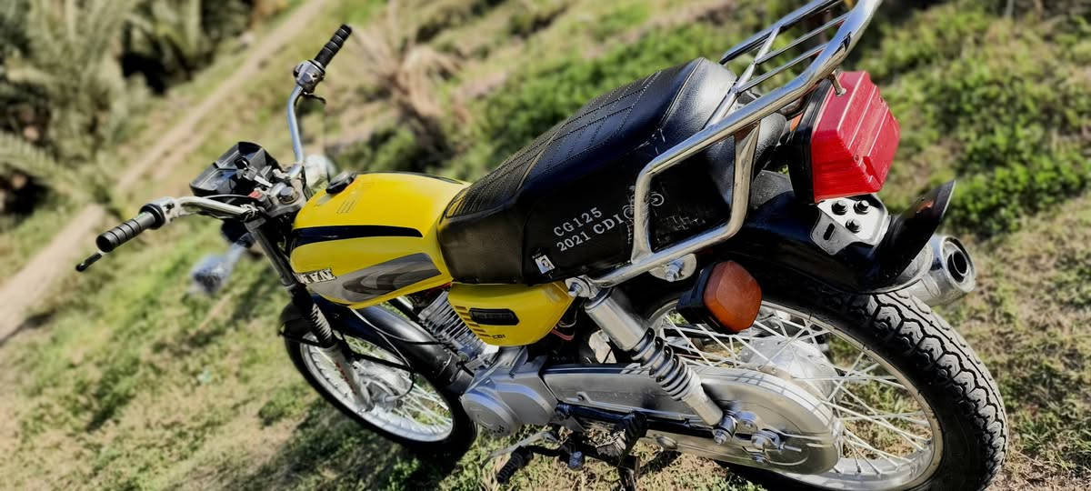 سلام عليكم دراجه للبيع شاصي 17 ارشا اوراق اصولي تعمير 23 محرك انتنس مبدل بس ولفات اصليه السعر 675 المكان الشطره


**إذا كنت صاحب هذا الإعلان وتريد حذفه لأي سبب، رجاءا أرسل رسالة إلى الدعم الفني**