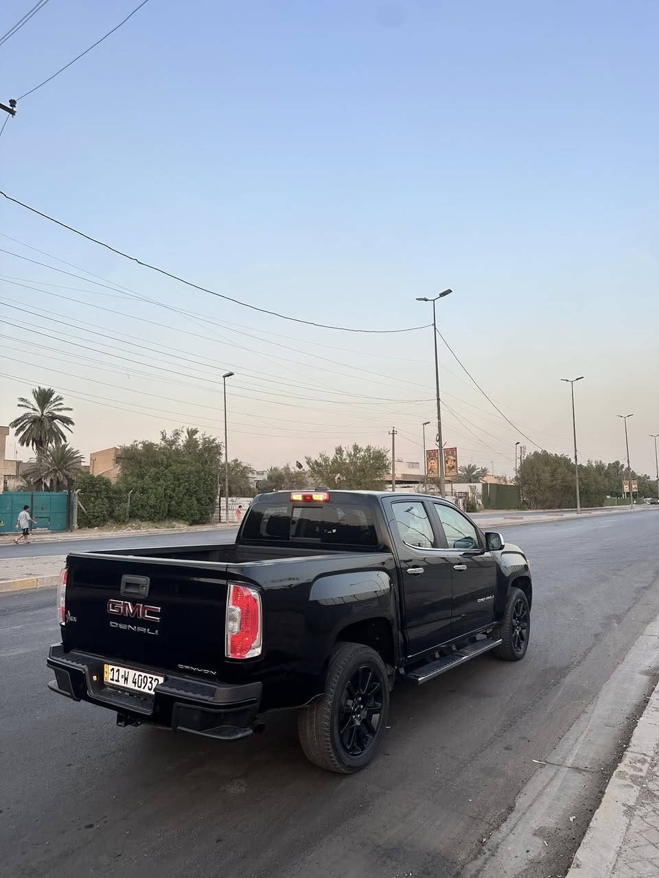 للبيع او مراوس ب جيتور T2
للبيع او مراوس 
#اسم_السيارة: جمس كانيون
#الفئة: دينالي 
#محرك: 3.600🔥
#الموديل: 2022
#اللون:اسواد
#اللوحة: رقم بغداد تحويل ثاني يوم رقم جديد
#بصمات عدد ثنين
#السعر_المطلوب: ✅اتصل ع رقم. وبيك خير وتدلل
#ماشيه:40الف
____________________________
            #الــمــواصــفـــات : 
شاشه كبيره تحكم في ايعازات سياره 
تشغيل عن بعد
كشنات جلد اصل لون 
حساس  خلفي 
كشنات امامي تدفئه وخلفي تدفئه 
كشنات كهرباء 
ستيرن تدفئه 
مري قلاب 
‏Auto start
حساسات خلفيه
كار ابلاي 
لايت زنون
ردار امامي
انارة خلفيه صندوق
خزن وضعيات جلوس 
كامره دواره 360
ويل كب حجم 20
وباقي المواصفات غنيه عن التعريف 
دمام خلفي 
تويترات بل سقف ___________________________
نتشرف بكم في اي وقت على الارقام
واتساب واتصال متوفر لكم 24 ساعه في خدمتكم
مكاني بغداد
***********
