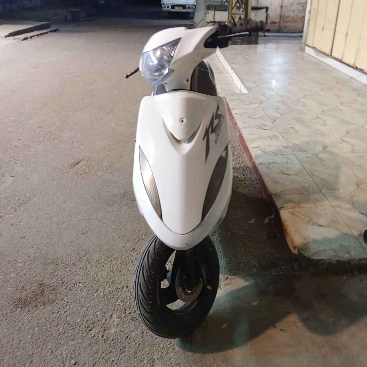 السلام عليكم دراجه ماكس عدله للبيع الدراجه مفتوحه مره وحده شلعه و معدل ونعومه خير من الله السعر 650 ب بيهه مجال المكان بصره ابو الخصيب الرقم ***********
