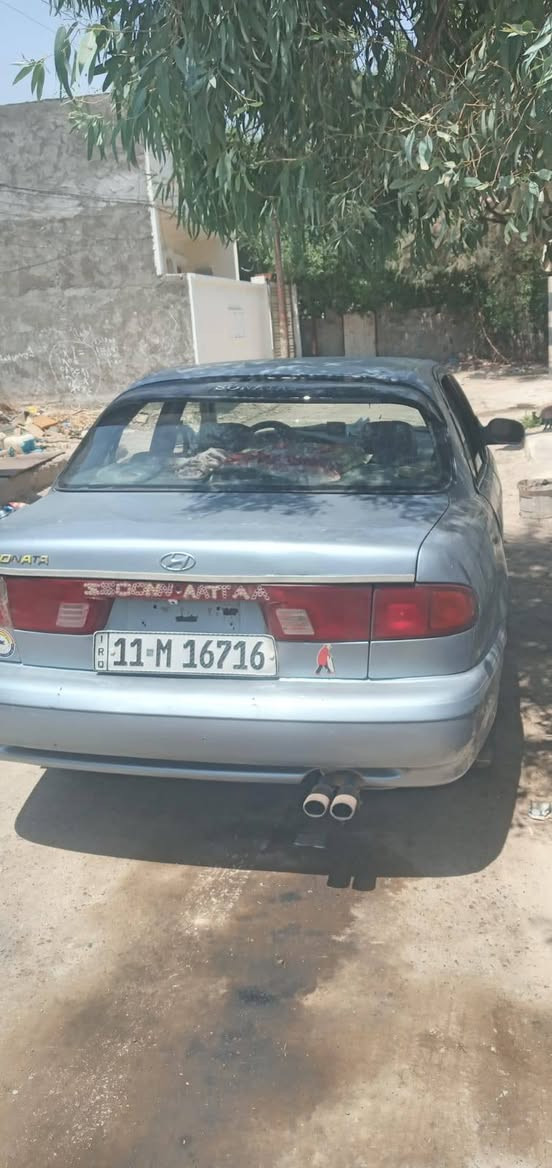 سلام عليكم 
سوناتا ٩٤ للبيع كير مكينة كفالة جاهزة السعر ٣٢ وبيهة مجال العنوان بغداد جسر دياى رقم صاحب السيارة ***********
