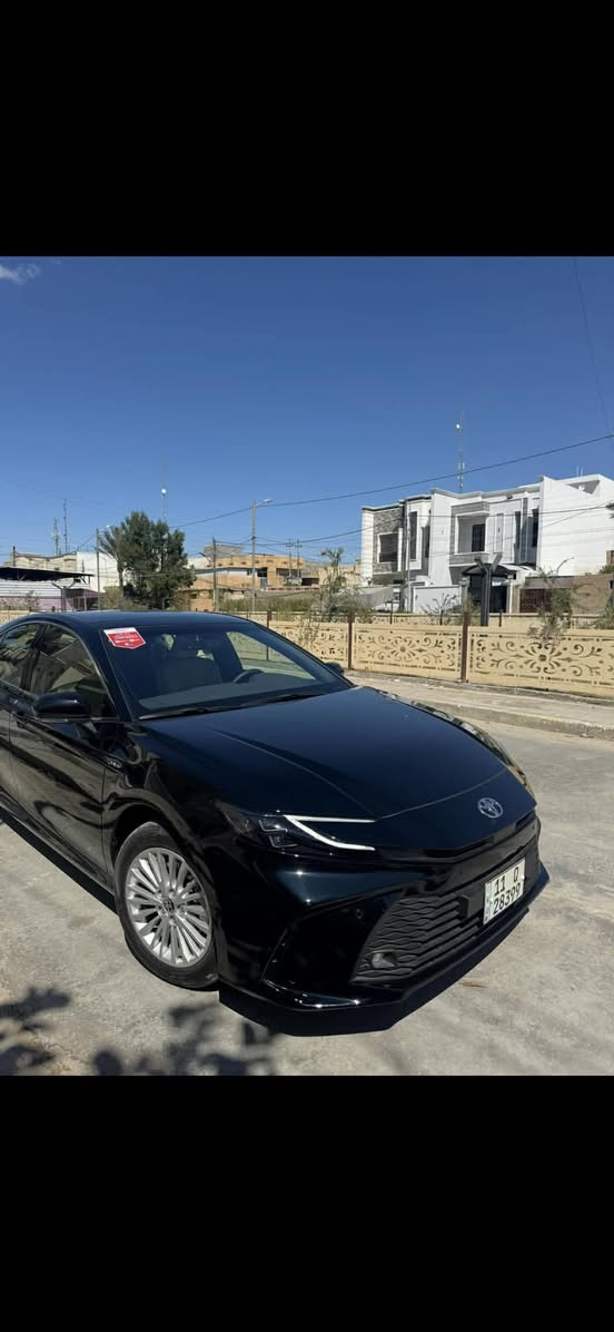 السلام عليكم
لبيع كامري LE هايبرد بانزين2025
خليجي 
فول مواصفات عدا البردى الخلفية 
شاشة كبيرة
حساسات خارجية حساسات داخليه 
تحكم بالقيادة 
مساعدة السايق 
اوتو هولد 
أنظمة قيادة 
محرك 4 سلندر حجمه2.500
ماشية السياره 22الف كيلو 
كشن سايق كهرباء 
مقاعد قماش لون اوف وايت
تشغيل عن بعد 
لون أسود 
بانوراما 
بصمتين  
كلين تايتل 
ملاحظة شخط بسيط في الدعامية 
السياره نظيف جدأ جدأ
باسمي وتحويل ثاني يوم
السعر 295 وبيه مجال 
الاستفسار الاتصال على الرقم واتس إب  9647733661676+
رصيد ***********
