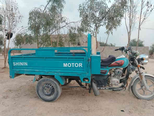 السلام عليكم ستوته للبيع موديل 22 وراق  اصولي مداور يم  مكتب حسين   كهربائيات شغاله المكان كربلاء طريق نجف عمود 1175 سعر 1.800 وبيها مجال حق جيه رقمي ***********
