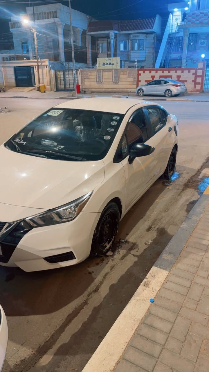 نيسان فيرسا ٢٠٢١  رقم بصره بسمي سنويه لل٢٨ شرط التحويل مصفر  غراماتً 
ضربه  شطح بلعراق جاملق مصلح خلفي وبيبانً ثنين مبدلات السيارهً جاهزهً من كلشي 
السعر ١٠٥ وبيها مجال بسيط 
تواصل *********** واتس
عنوان بصره
