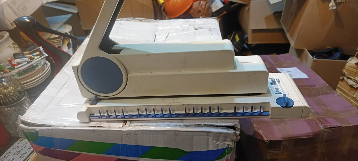 ثاقبه ورق السعر ١٥


**إذا كنت صاحب هذا الإعلان وتريد حذفه لأي سبب، رجاءا أرسل رسالة إلى الدعم الفني**