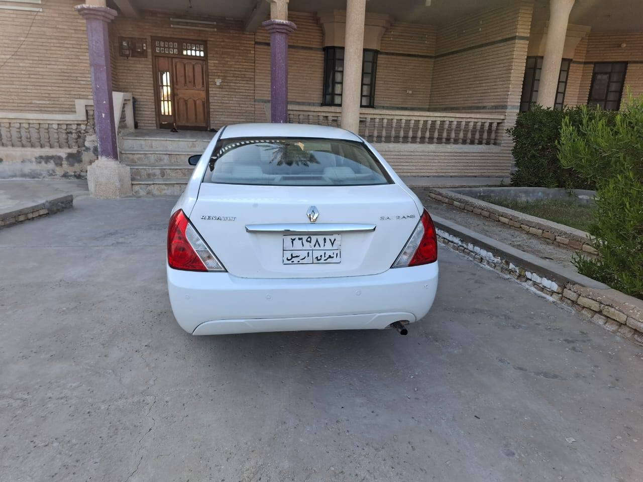 رينو سافران ٢٠١٠
سياره جاهز من كلشي تخم تاير كير مكينه جدد 
بيه ٣ قطع صبغ بدون دواخل
 السعر ٨٥ 
مكان السياره الديوانيه 
للستفسار***********
