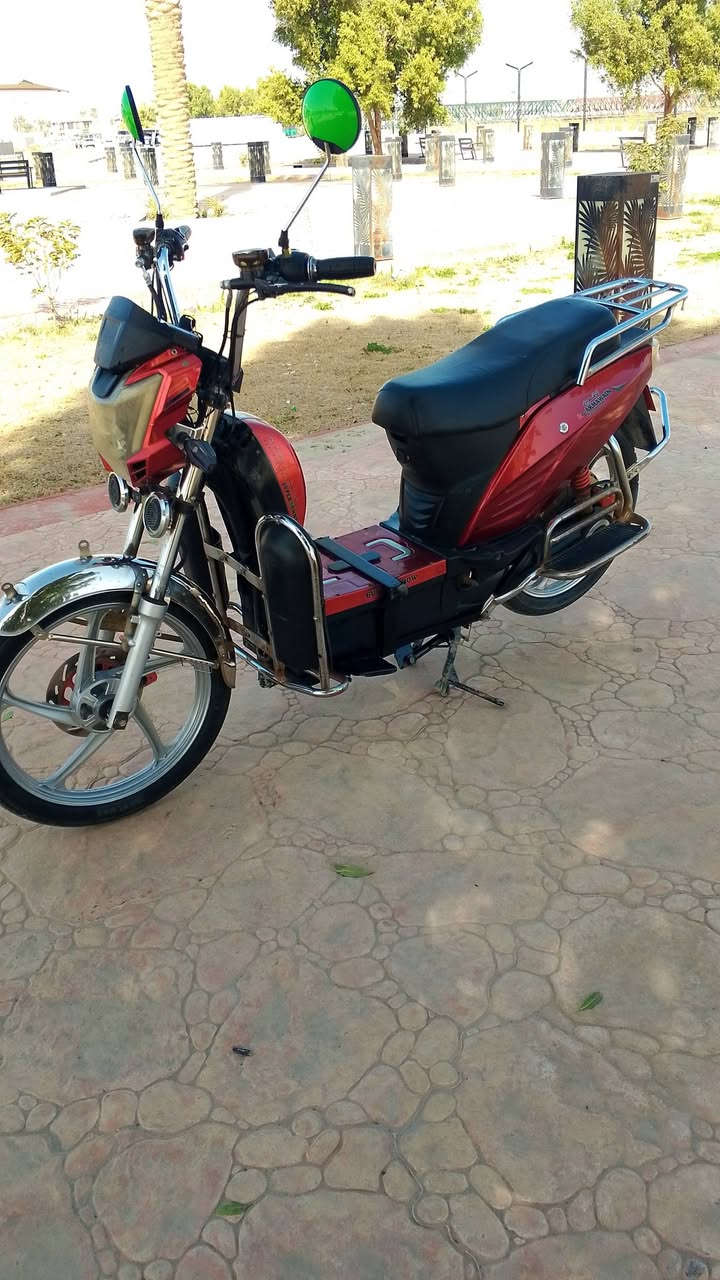 دراجه هارلي للبيع سعر 300بطاريات نص عمرهن يمشن 15كيلو متر كهربايات شقاله كله  للستفسار ***********.   ***********
