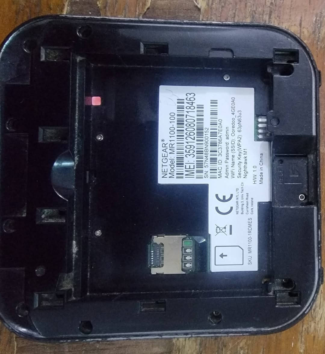 متوفر راوتر نتكير m1 ادناه نبذة عن المواصفات
✅ يدعم 4G LTE بسرعة قوية
✅ يعمل على جميع شرائح الاتصالات
✅ بطارية مدمجة تدوم لساعات
✅ واي فاي قوي يشغل عدة أجهزة
✅ شاشة توضح الإشارة والاستهلاك
✅ مناسب للبيت – السفر – العمل
📦 الحالة: ( مستعمل نظيف)
💰 السعر: ٥٥ الف مع التوصيل
🚚 التوصيل: متوفر 
📩 للاستفسار أو الشراء راسلني خاص او واتساب ***********
او عبر قناتي على التلكرام https://t.me/zaidoon1973
#Netgear #NighthawkM1 #راوتر_متنقل #4G #انترنت #للبيع

