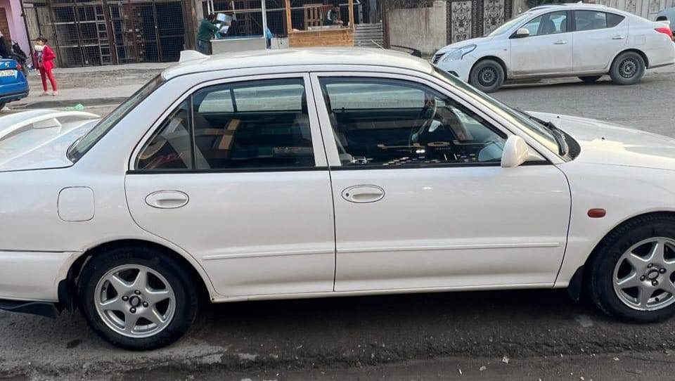 للبيع بروتون موديل 2004محرك كير تبريد مكفولات تخم تاير جديد صدر جديد كهربائات كامره خلفيه لايت زنون شاشه صبغ حزام للجماليه فقط تراي وين متريد تروح بيها براحتك السعر 53 وبيها  مجال بسيط العنوان بغداد العامريه تفاصيل واتساب ***********
