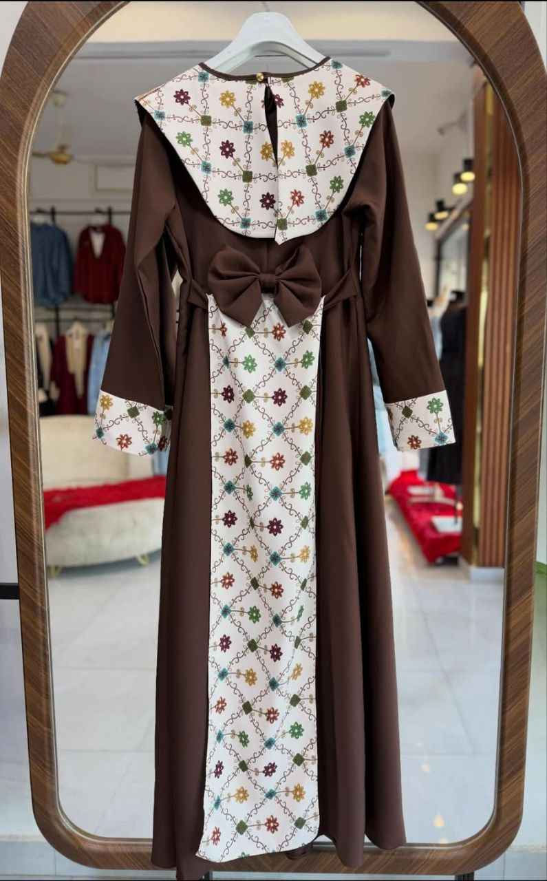 فخامه رمضانيه بأطلاله ونزاكه جميله 
 فستان رمضاني 😍
قماش دابل ايطالي الأصلي 
الألوان:اسود،جوزي،نيلي،احمر
قياسات 38,40,42,44,46,48 
السعر 35 الف سميل, دهوك


**إذا كنت صاحب هذا الإعلان وتريد حذفه لأي سبب، رجاءا أرسل رسالة إلى الدعم الفني**