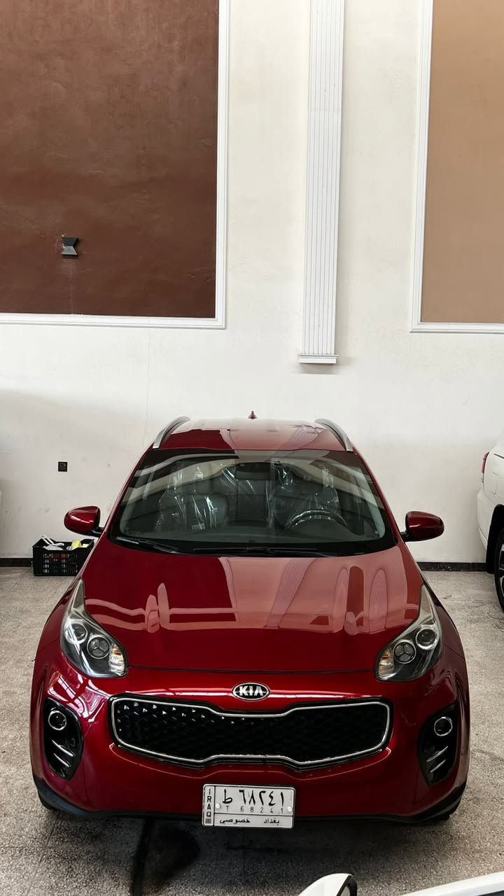 كيا سبورتج وارد امريكي موديل 2018 فور ويل مكينه 2400ماشيه 66 الف سياره كلش جديده بس باب خلفي صبغ السعر 153 بيها مجال بسيط مكاني بغداد رصافه رقم ***********
