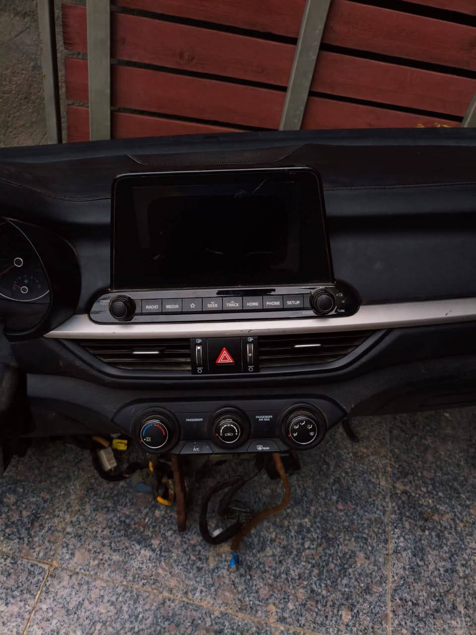 السلام عليكم
عندي دشبول كامل فورتي 22للبيع موبايل ***********
