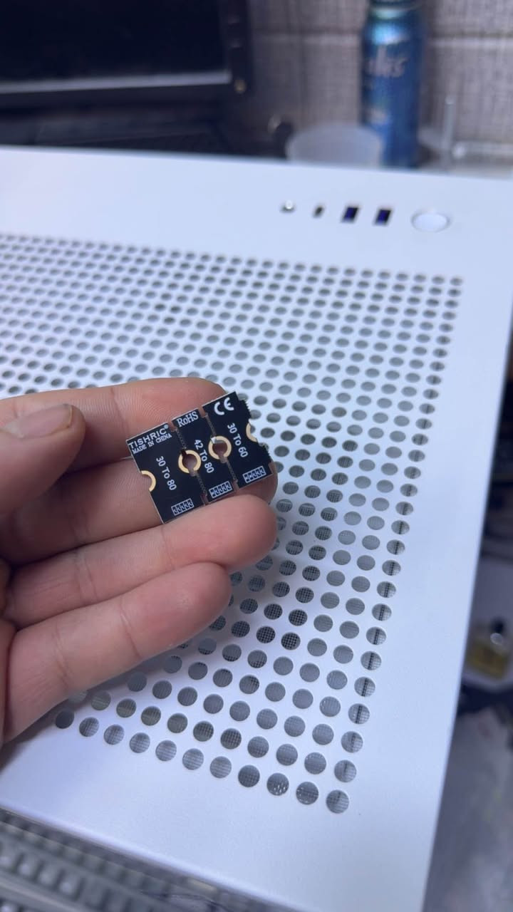 هاردات للبيع | هارد بۆ فرۆشتن
SSD NVMe 512GB

✔️ تم فحصها فقط — تەنها تێست کراون
✔️ نسبة الاستخدام 0 ساعة — ڕێژەی بەکارهێنانیان 0 کاتژمێرە
✔️ غير مستعملة نهائياً — بەکار نەهاتوون
✔️ بدون كرتون، الحالة ممتازة — کارتۆن نییە، دۆخیان زۆر پاکە
✔️ مفحوصة وجاهزة للعمل — تاقیکراونەوە و ئامادەن بۆ بەکارهێنان

📍 أربيل | هەولێر
📞 *********** أربيل, العراق
