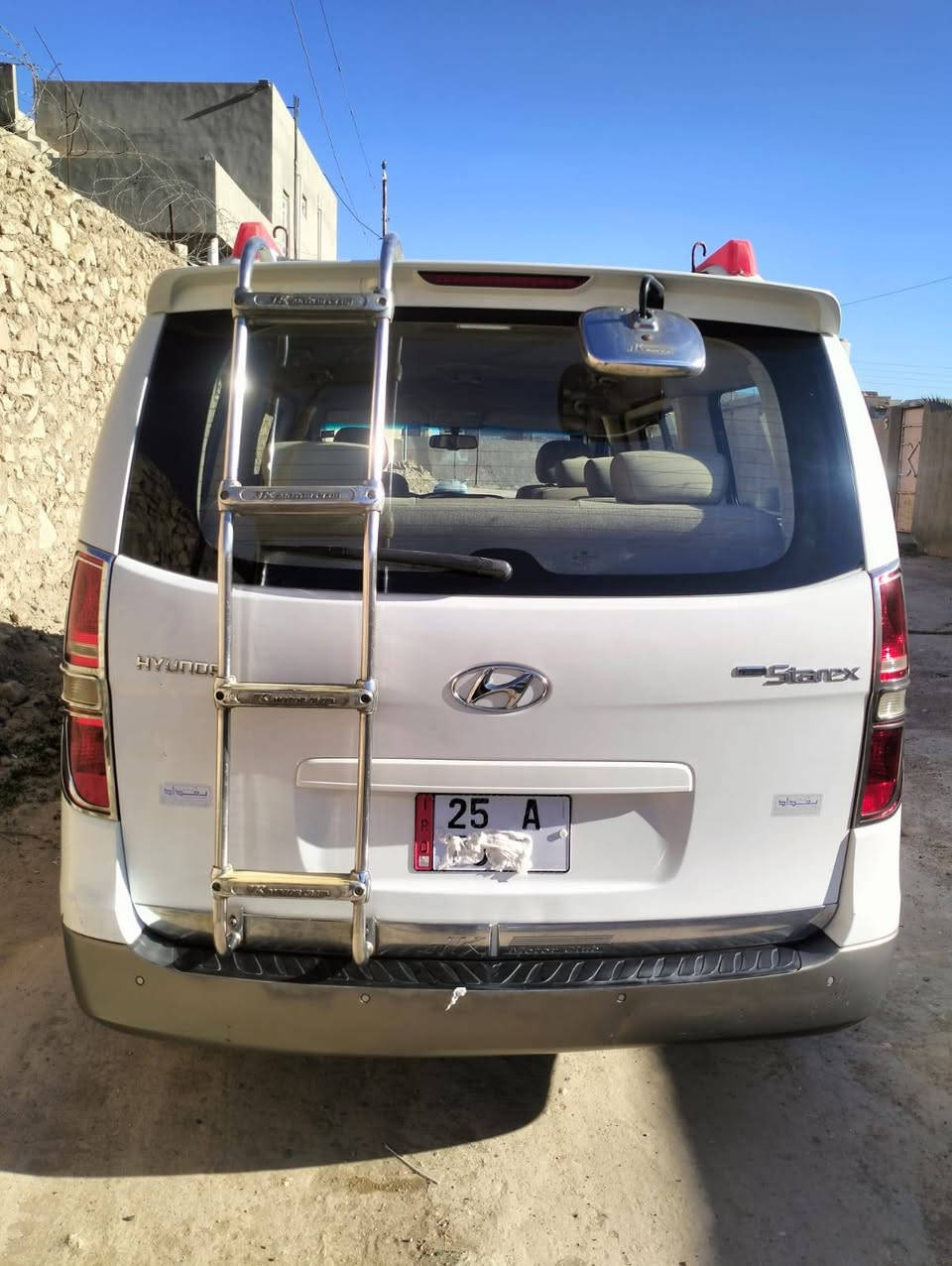 هونداي ستاركس 2009 فول مواصفات مفتوح كفاله عامه من ضربه وصبق وتعديل و تبديل سياره جديده السعر 158 بيهه مجال بصيط حك الجيه ***********
