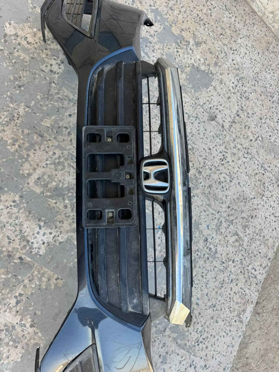 طبون انسايت كامل مع شل العلوي وغطا الكشفات اصليه وكاله 0779321935


**إذا كنت صاحب هذا الإعلان وتريد حذفه لأي سبب، رجاءا أرسل رسالة إلى الدعم الفني**