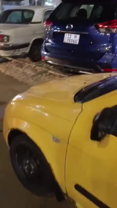 طيبه ٢٠١٥ سياره بسمنه للبيع مكاني الاعضميه سعر ٢٨
***********

