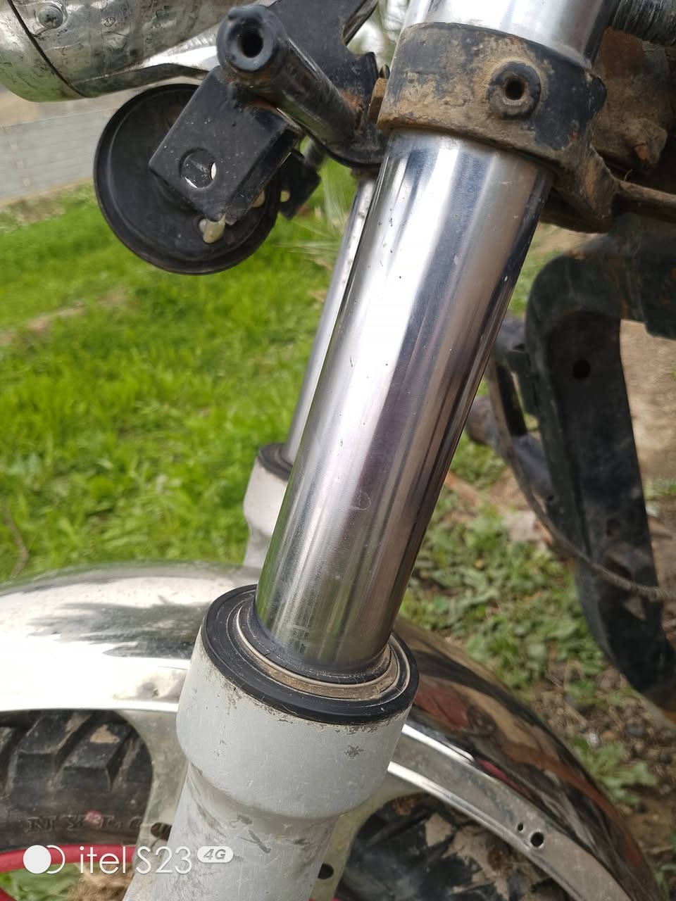 السلام عليكم اخوان عندي ستوته للبيع مديل 16 اوراق تعبانات مشككات ابيعك بدون اوراق اكاتبك عن سرقه بل حكومه وبل عشاير ستوته كهربايات كله جاهزه مابيه اي نقص تخم تاير بريك محور شفتات مال جمره مابيه اي ملعب بل فلنجه محرك متعهد بي مجفت جديد الله شاهد الغراض الصليه محرك ناعم حيل كبل للشارع عوزه فقط لعابه مال كاردن بدي شرط قطرت خياس مابي شاصي مكفول من لحيم ومن خياس محرك جمره بدي جمره صدر دبلات مال جمره جدد شادهن  السعر ٦٠٠ وخمسين وبيه مجال


**إذا كنت صاحب هذا الإعلان وتريد حذفه لأي سبب، رجاءا أرسل رسالة إلى الدعم الفني**