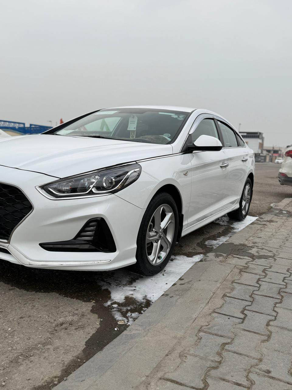 السلام عليكم سوناتا وارد كوري 2021 كفاله عامه عدا الصبغ ماشيه 56 السياره وضع الشركه جديده كلش مكينه الفين بانزين اصل مكينه وكير وحداديه كفاله جاهزه السياره رقم اربيل تحويل او وكاله سنويه 28
مكانها البصره
الاستفسار***********5 البصرة, العراق
