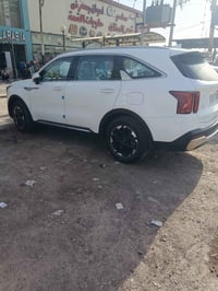 ‏🌟 إعلان بيع سيارة مميزة 🌟 ‏كيا سورينتو موديل 2025 – بحالة الوكالة! ‏🚙...