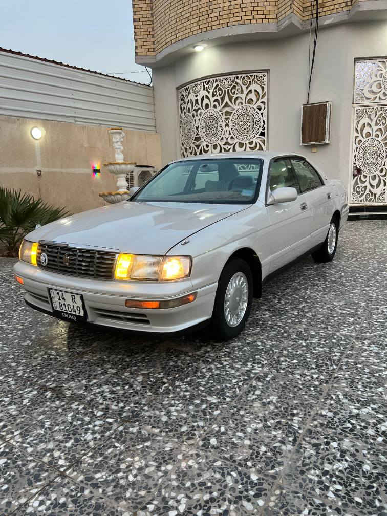 السلام عليكم سياره لبيع ‏تويوتا بطه فصل ألوان لولوه مديل 1993 رقم بصره دولي بسمي صاعد هزه جديد سنويه 2031 شرط تحويل كفاله من كص ونقل جثه وضربه وتبديل بيه صباغ 
‏كلش قليل جاهزة من كل شيء محرك والجير اثنين ونص فنر بلاد
‏ تبريد منظومة جديدة شرط ثلج حداد تخم تاير خمسة ويل كب
 كهربائيات كلها شغالة دوخله كلش جديد كشنات امامي كهربي سنتر لوك مريت شفط كأمر خلفي مابي اي نقص سعره 68 بي مجاله انتصل برقم هاتف***********  مكاني البصره أني خادم البصرة, العراق
