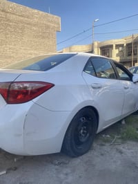 كورلا 2018 مواصفات LE رقم بغداد انكليزي حادثه موضح بلصور 07855205090