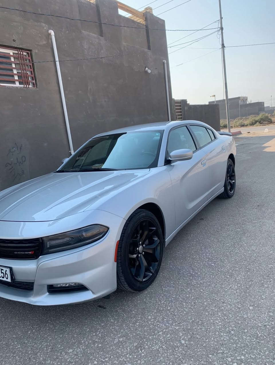 السلام عليكم 
دوج جارجر SxT رقم اربيل بسمي
موديل 2020 
وارد أمريكي  مكينه 3600
تو ويل
المواصفات 
-بصمة
-شاشة 
-كامرة دواره حساسات
-كرسي كهرباء
-قطعتين تبريد 
-تشغيل عن بعد
السيارة جديدة جداً ع وضع الشركه بجم كبس ولا يرباك طاك 
حادثها جاملغ خلفي راشين لباب ولجنطه 
السعر قفل 200 وبلعافيه عل ياخذهة 

للاستفسار اكثر اتصل على الرقم 
***********
***********
