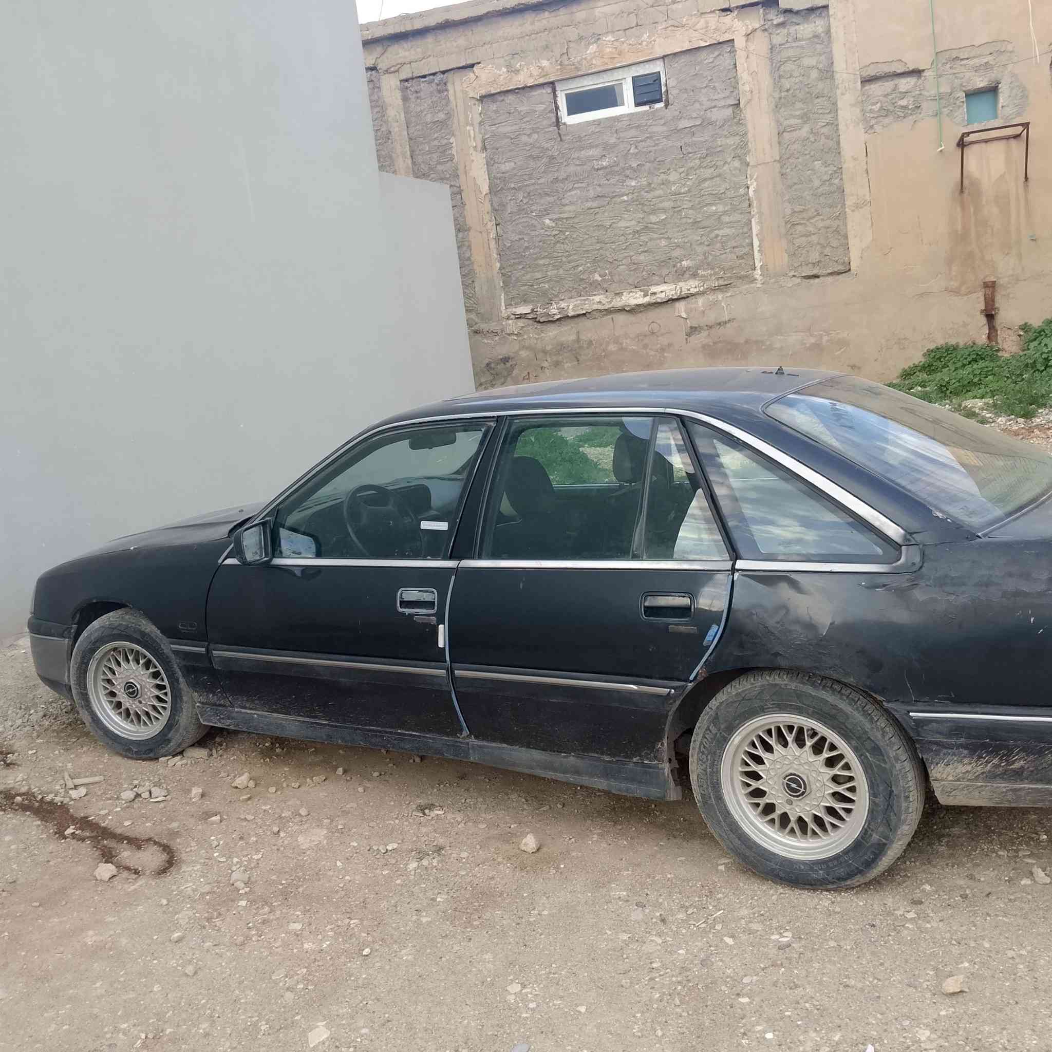 سيناتور للبيع شرط وكاله تحويل ابول باركود من شرعي سياره نضيفه اسلايت سعره 16-***********
