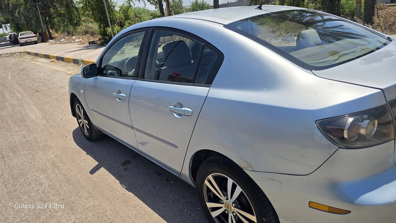 مازدا 3 2008 خليجي
محرك ٤ سلندر 
المحرك بلادي وخير من الله لاتنقيص ولا تبخير  الكير مالتها خير من الله 
السيارة ترايها وين ميعجبك اقتصادية بالبانزين حته حجر بيئة بيها  
شادلها شاشة وكامرة 
اللايت الناصي زنون 
سنوية بإسمي 
بيها مشكلة بالتبريد يشتغل ويفصل .. الفريز مبدل مال تفصيخ اصلي اخو الجديد  لان الجديد صيني موزين 
السيارة بيها رشات صبغ من اخذتها الدعاميات مصبوغة 
السعر ٦٤ وبي مجال 
مكانها : صلاح الدين/ بلد 
للاتصال *********** / ***********
