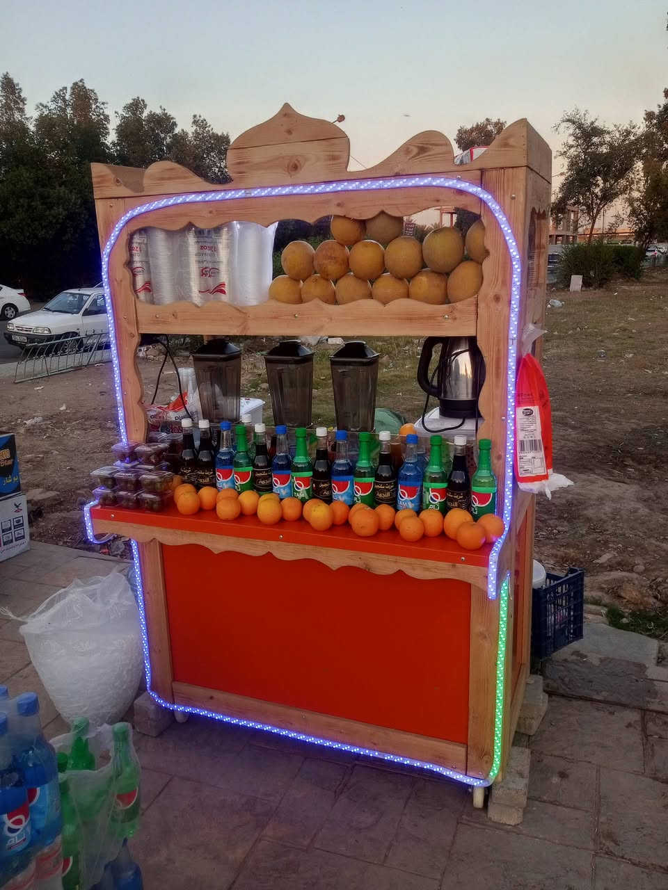 السلام عليكم عربانة مال عصير ترهم لكلشي سعرها 350وبيها مجال شي بسيط احتاجيت وردت ابيعها  *********** واتساب

