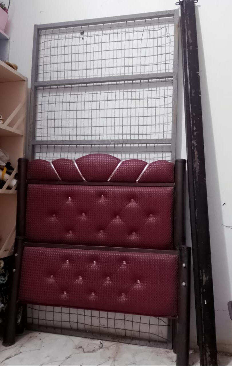 چرباية حديد نفر واحد ٣ع ٢٠الف


**إذا كنت صاحب هذا الإعلان وتريد حذفه لأي سبب، رجاءا أرسل رسالة إلى الدعم الفني**