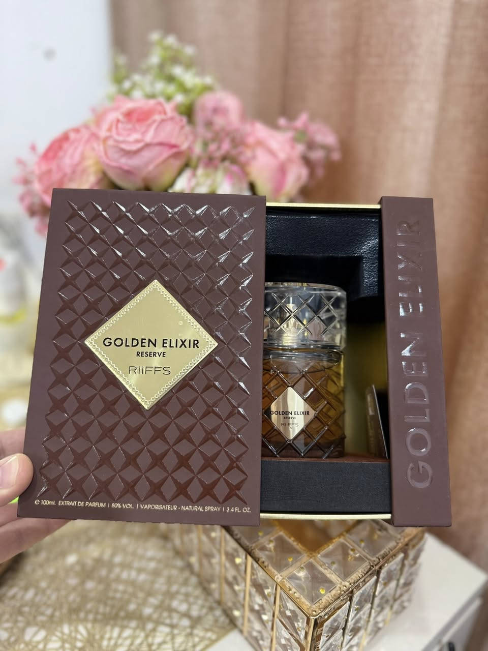 السلام عليكم عندي هاي العطور
للبيع


**إذا كنت صاحب هذا الإعلان وتريد حذفه لأي سبب، رجاءا أرسل رسالة إلى الدعم الفني**