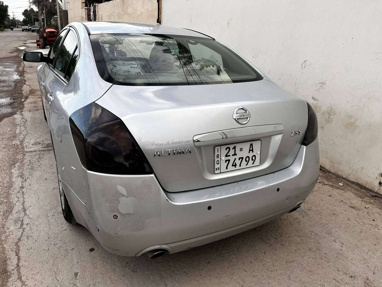 السلام عليكم نيسان 2008 رقم سليمانيه قطعتين تبديل ابلاد وقطعه صبغ مكينه شادها جديده مال حاويه ترهم مرارس هم السعر ٨٤ المكان ديالى رقم صاحب ***********
