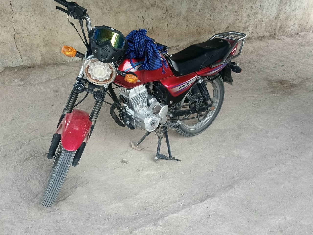 السلام عليكم ورحمة الله دراجه كامله أعيد النشر بسبب الوعود الكاذبة دراجه مكفوله من كل شيء نقصه فقط جاملق أو دشبول والباقي مكفول السعر 700 أو بيه مجال بصيط للطيبين مكان كربلاء الوند أي استفسار ***********
