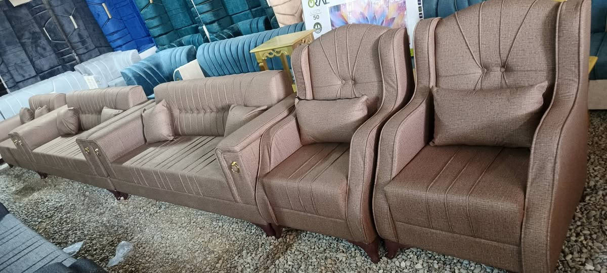 وصلت وجبه جديده من لتخومه المودرن في مزاد الرسول العنوان كاطون الرازي نهايه الشارع لاستفسار ع رقم الهاتف *********** ملاحضه مستعدون لشراء كافه المواد المنزليه وغرف نوم 💤
