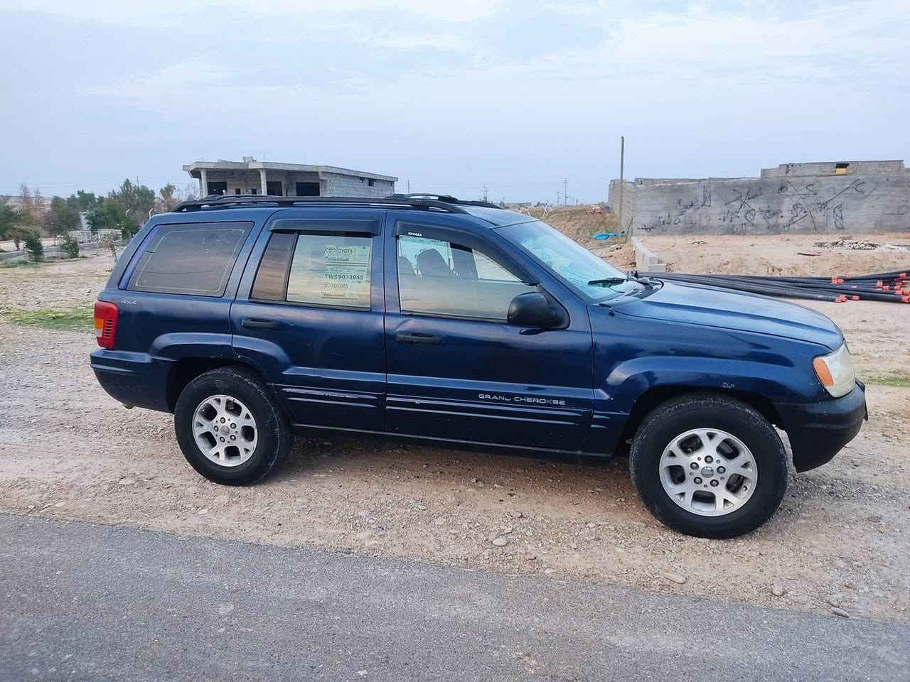 مكلف بالنشر للبيع جيب شيروكي موديل 2000 كير ومحرك بطه رقم دهوك تريد تحويل تريد وكاله بيها صبغ باب وجاملغ غرفه جديده
مكان السياره بغداد
السعر 43
***********
