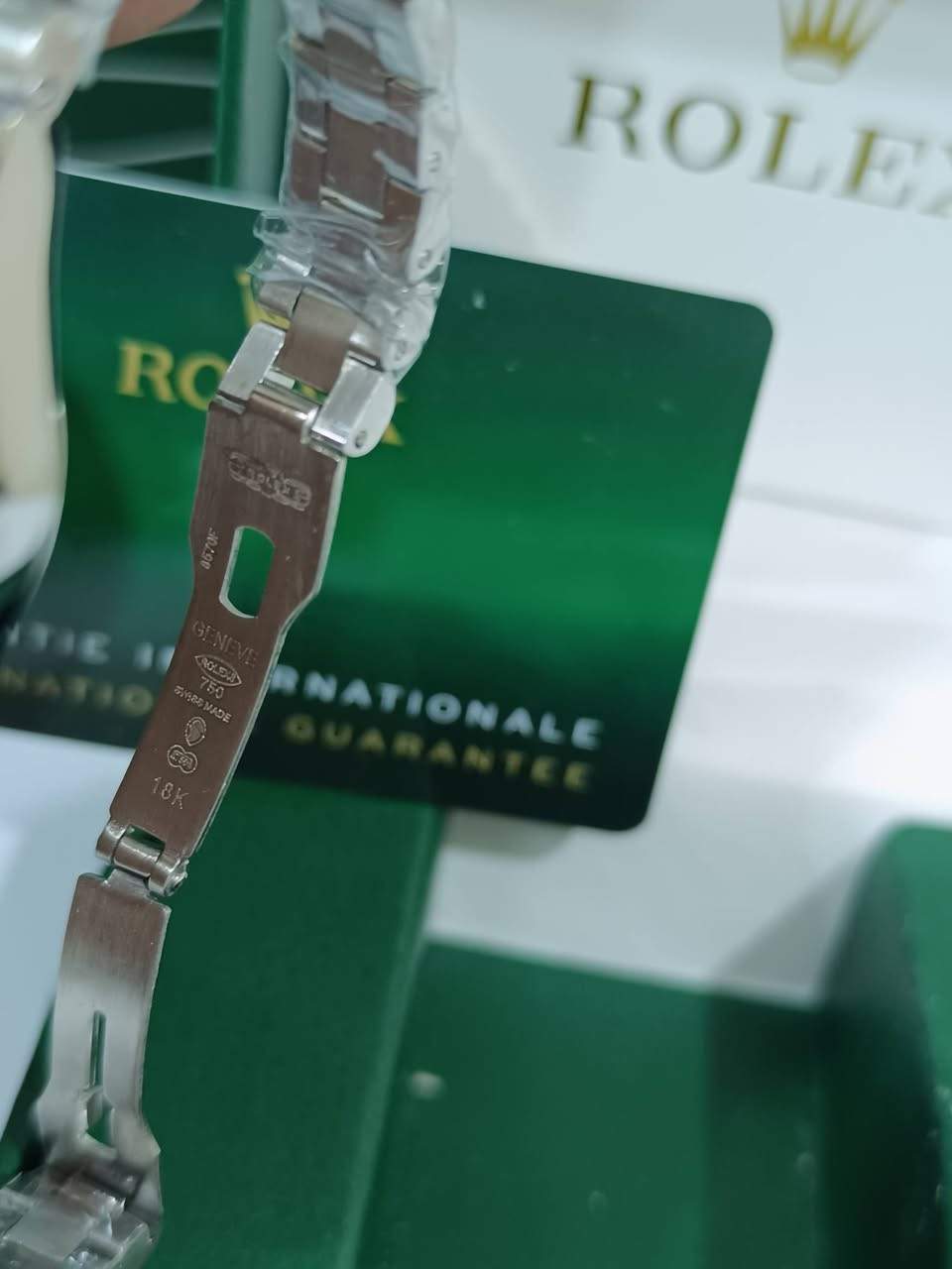 روليكس نسائي ♦•♦
كوالتي عالي جدا طلاء ثابت مختم 18K عداد شهري ضد الماء سويس ميد ♦♦♦


**إذا كنت صاحب هذا الإعلان وتريد حذفه لأي سبب، رجاءا أرسل رسالة إلى الدعم الفني**