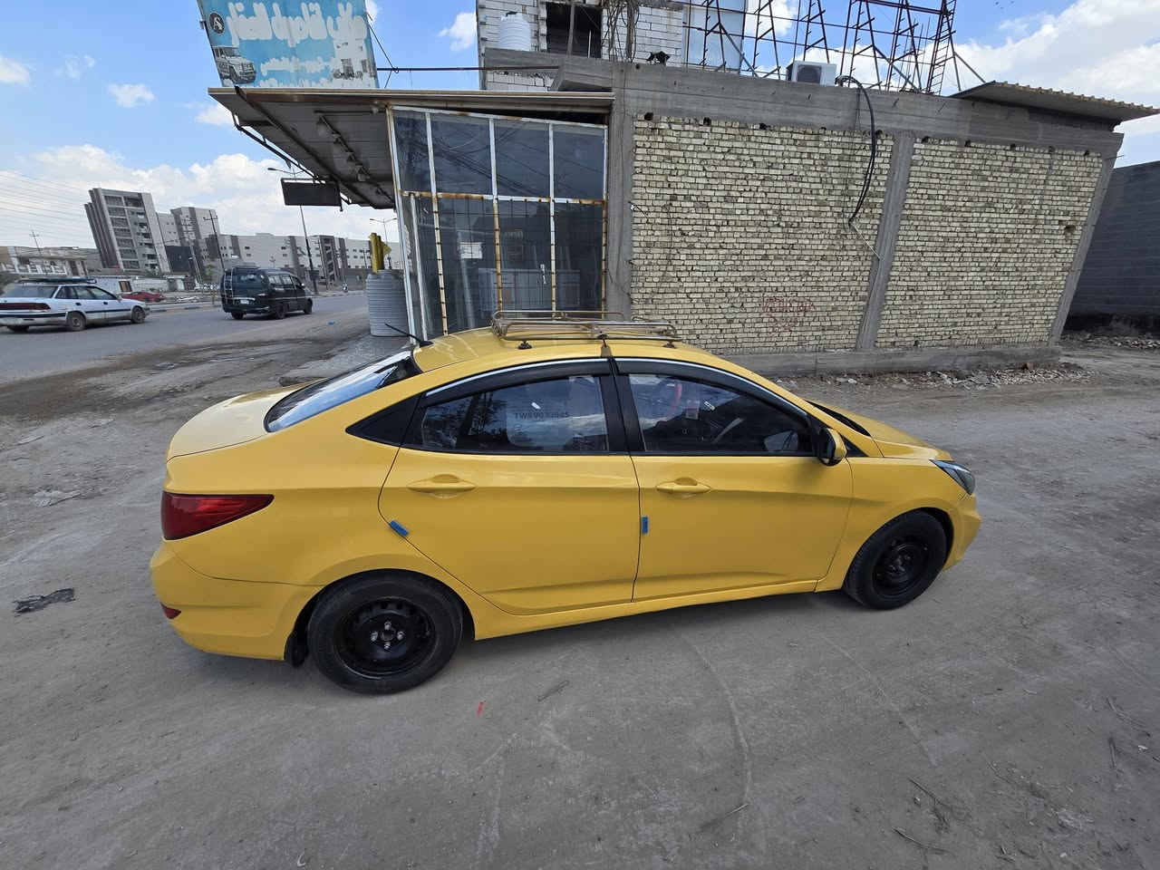 السلام عليكم  سياره اكسنت موديل 2016  مكفوله خليجي
رقم بغداد مكانها بابل حله بسمي سعرها 95   رقمي ***********
