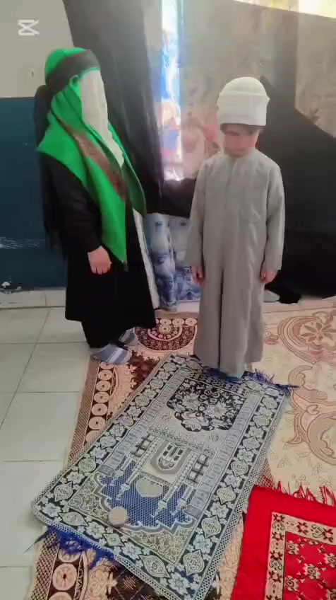 "بخطىً ثابتة على درب الولاء، تقدم لكم [روضه الارجوان الاهليه] عملاً تمثيلياً يجسد لحظات الغدر في محراب الكوفة، بآداء أطفالنا الذين أرادوا قول كلمة: (يا علي.. نحن على العهد باقون). عظم الله أجورنا وأجوركم."روضة_الأرجوان_الاهليه_النموذجيه 
..........
#العنوان / حله / ورديه خارج / سيف سعد / مقابل العلوه

#للأستفسار الإتصال علئ الرقم التالي 📞

*********** 
***********
