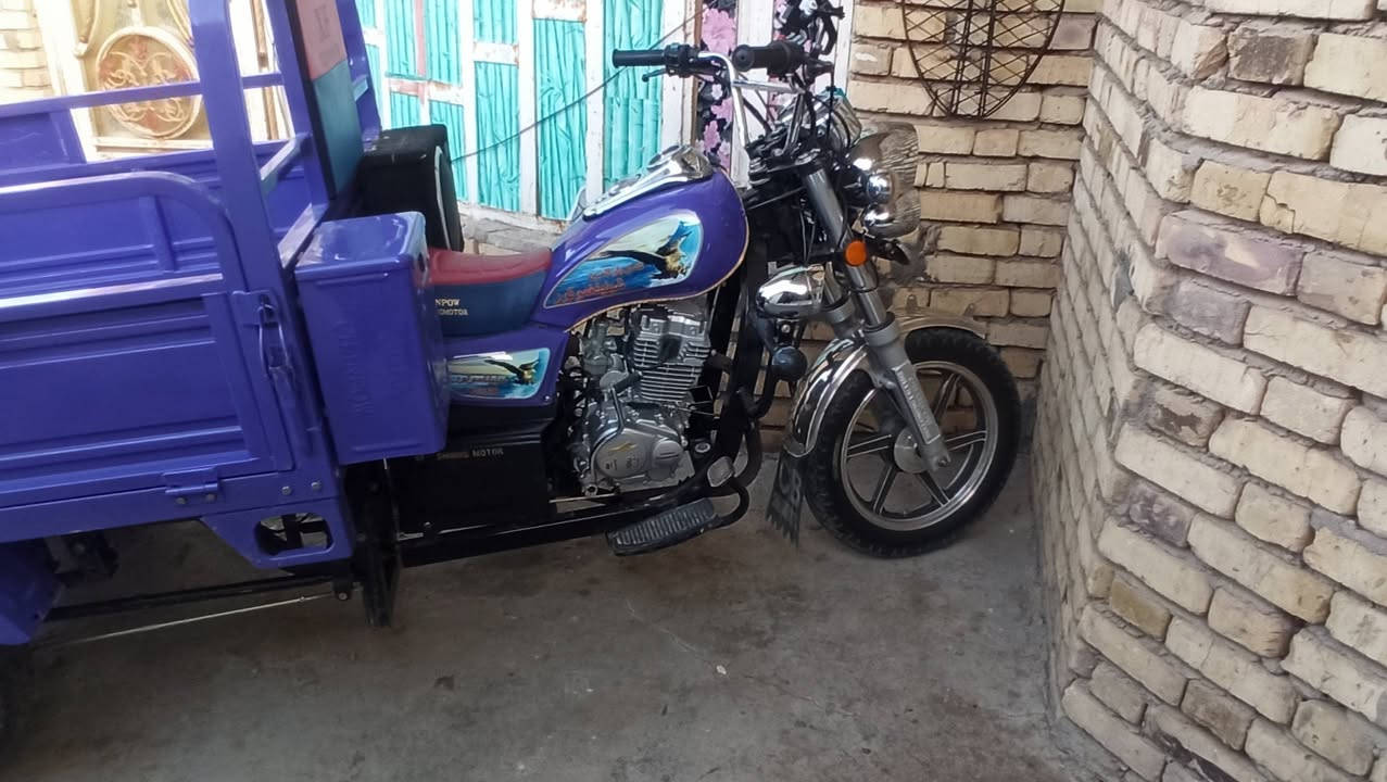 سلام عليكم ستوته للبيع جمره نضيفه كلش ومامتعوبه صارله تقريب 4 تشهر طالع من الوكيل وسعر مناسب الشراي ايخابر ةيدلل لو ايعلق وتدخله خاص ***********
