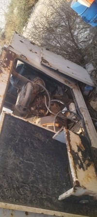 للبيع مولدات كيه نثيه جديده وبيركن صداميه قديمه للبيع تواصل واتساب 078...