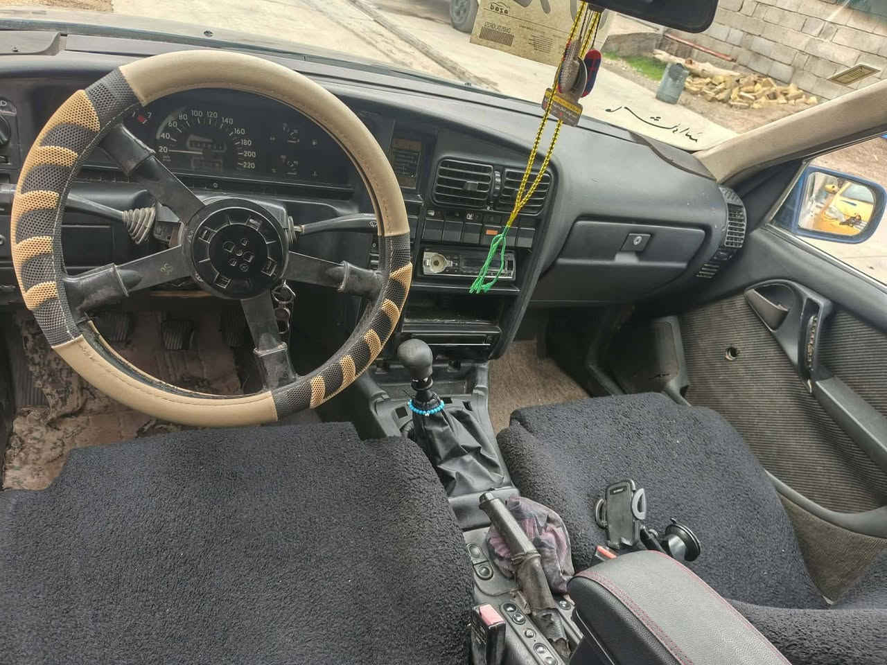 العنوان خانقين
سنويتها لحد سنة 2031 بسمي
كير عادي رمحرك بالشرط
البيع أو مراوس
السعر ٣٦ للبيع او مراوس حسب القناعة


**إذا كنت صاحب هذا الإعلان وتريد حذفه لأي سبب، رجاءا أرسل رسالة إلى الدعم الفني**