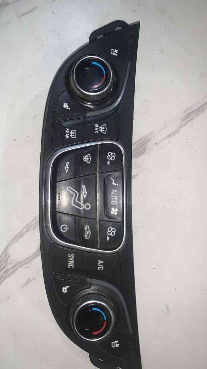 يتوفر صدر جميع سيارات امريكي
عروض بالاسعار لنهاية السنة

ضمان ٦ اشهر 
يتوفر قطع غيار كونترولات جام شريط ستيرن كارتات ابواب بيع وتصليح مع الضمان وتصليح كافه انواع الكارتات الالكترونيه مع الضمان وتصليح قواعد فيوزات داخليه وخارجيه
السنك مقابل كراج طوابق القديم
مصطفى العزاوي
التصليح مع الضمان مع توفر قطع جديدة للاستفسار
***********
