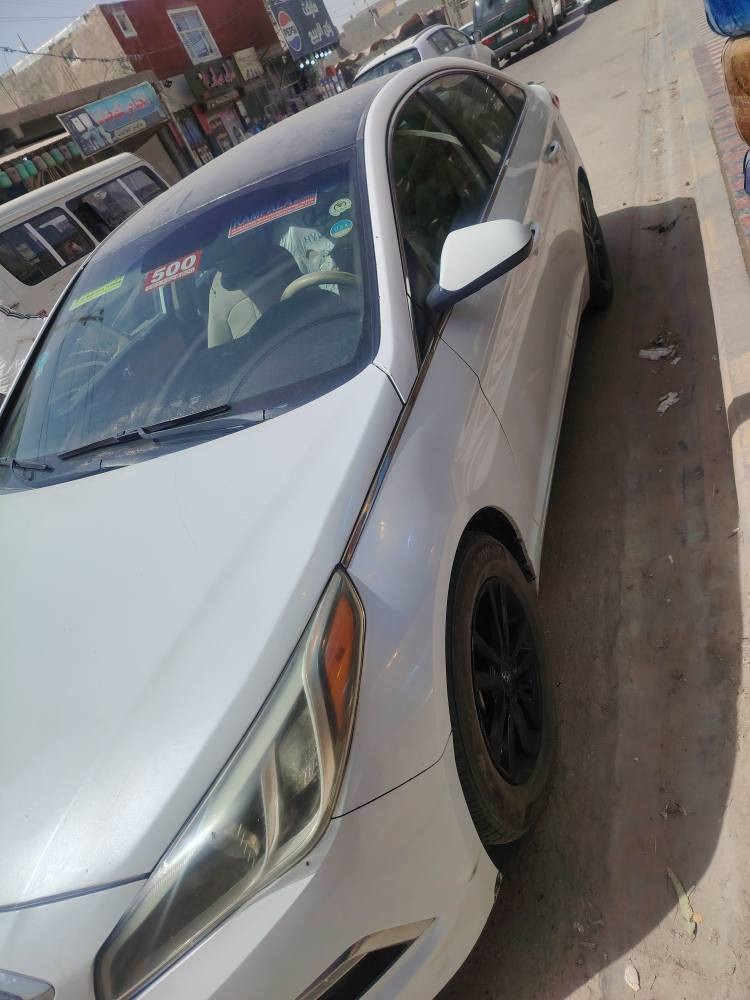 سوناتا ٢٠١٥ امريكي سياره حلوه لا تنقيص لا بخار بس تشليع بسيط بيها مكانها نجف رقم اربيل انكليزي *********** النجف, العراق
