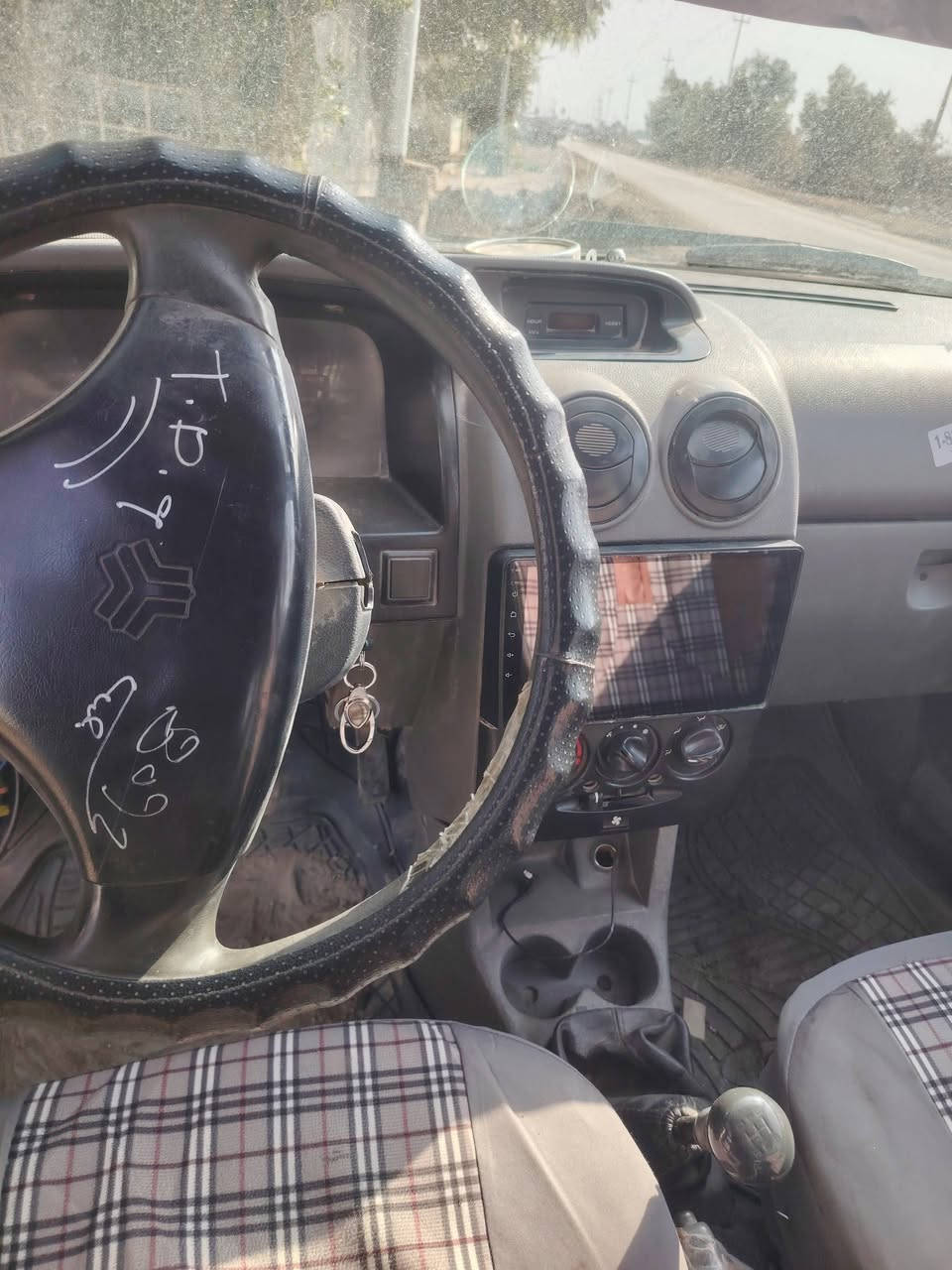 السلام عليكم سياره سايبه البيع مديل ٢٠١٢ سنويه ال ٢٨ رقم بغداد انكليزي مكاني الديوانيه ***********
