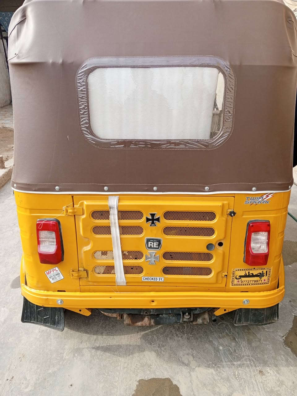 تكتك 19شهر5 بلاديه بس الغوده مرشوشه وراق المصطفى كامله مكينه مال عشرين السعر 4800وبيه مجال بصيط مكاني فلكت سلمان باك ***********
