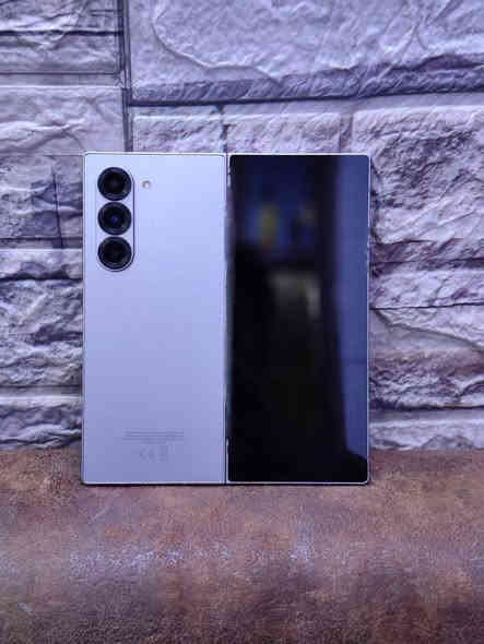 سامسونك Z fold 6
نضافته 90%
ذاكرته 512
السعر 950 ألف 
المكان بغداد الحبيبيه
***********
